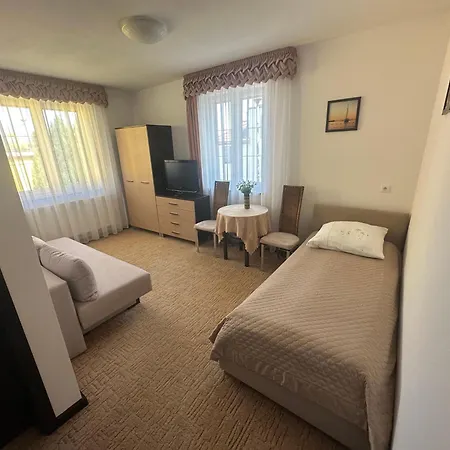 California Homestay
